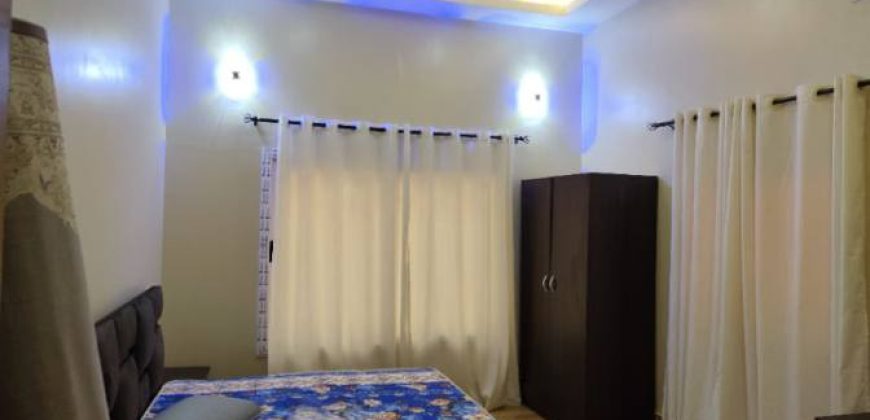 Maison Meublée 3 Chambres, Salon, Électroménagers