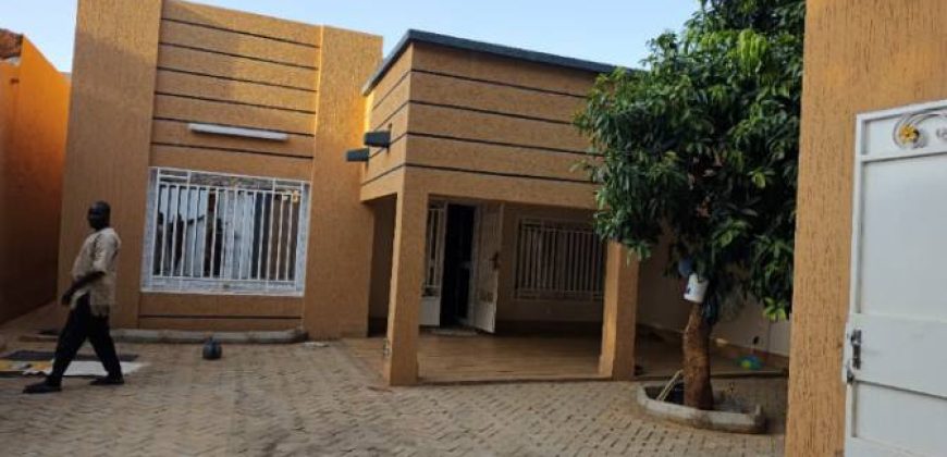 Maison Meublée 3 Chambres, Salon, Électroménagers