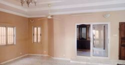 Très Belle Villa en Dalle, 3 Chambres, vers Pharmacie Zara