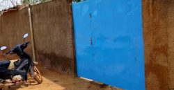 Villa 2 Chambres, Salon, derrière Mosquée Illa May Aya