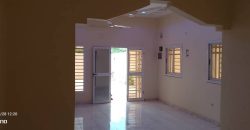 Villa 3 Chambres, 2 Douches, près du Château