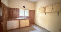 Villa 3 Chambres, 2 Salons,  Groupe Électrogène