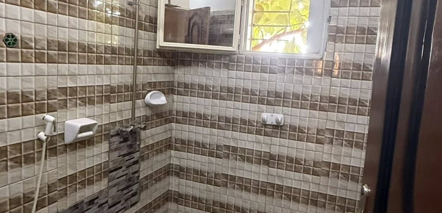 Maison 3 Chambres, 3 Douches, derrière Centre Aéré