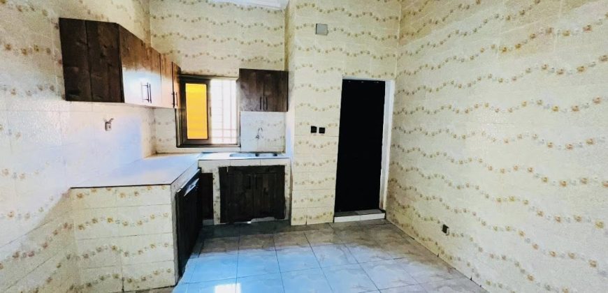 Maison en Dalle 3 Chambres, 2 Douches, Climatisée