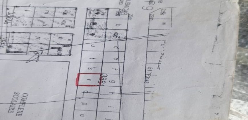 Parcelle de 200 m², en face de l’Orphelinat Guidan Marayu