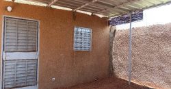 Villa 2 Chambres, Salon, vers Plaque DJIBO SAYNI