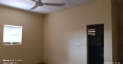 Villa 2 Chambres, Salon, vers Plaque DJIBO SAYNI