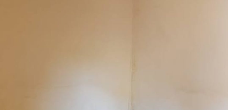 Villa 2 Chambres, Salon, vers Plaque DJIBO SAYNI