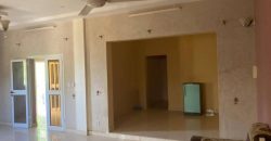 Villa 3 Chambres avec 3 Climatiseurs, Magasin