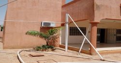Villa en Dalle 3 Chambres, 2 Douches, près de Station Sahara