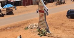 Bâtiment Neuf de 6 Chambres, au bord du Goudron