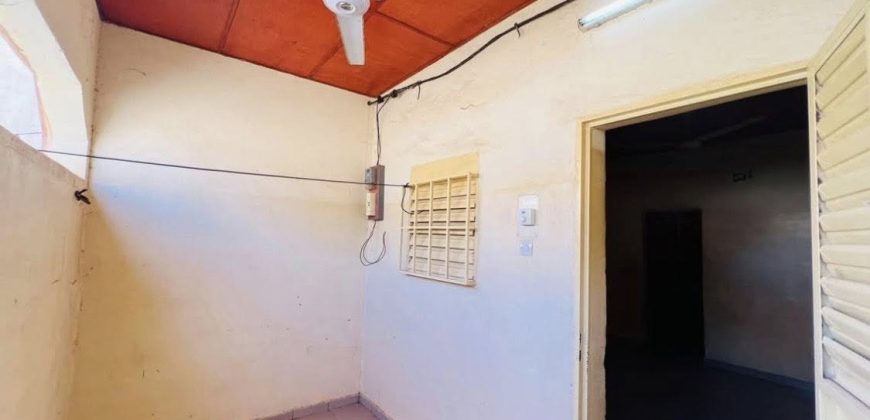 Celibaterium, 1 Chambre, Salon, après École la Relève