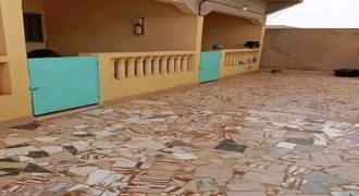 Celibaterium 1 Chambre, Salon, vers Plaque Djibo Seyni