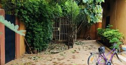 Maison en Dalle, 2 Chambres, 3 Douches, Caméra de Surveillance