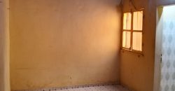 Mini Villa 3 Chambres, Salon, vers Plaque Mami