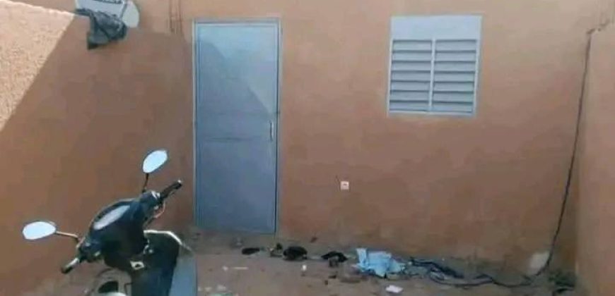 Maison 1 Chambre, Salon, 2 Douches, Carrelée