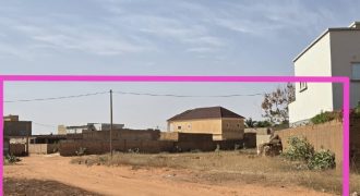 Parcelle 400 m², Eau et Électricité disponibles