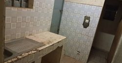 Villa 3 Chambres, Salon, 3 Douches Internes, Hangar