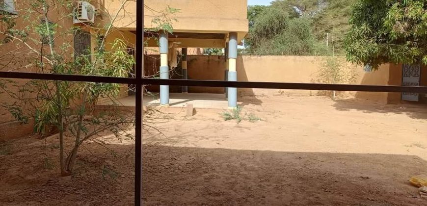 Villa 4 Chambres, 4 Douches, Staffs, Climatisée