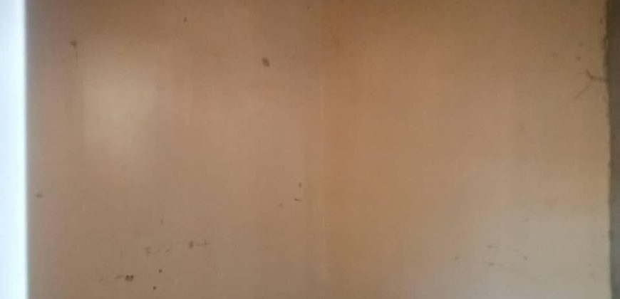 Celibaterium 1 Chambre, Salon, vers chez Mali Yaro