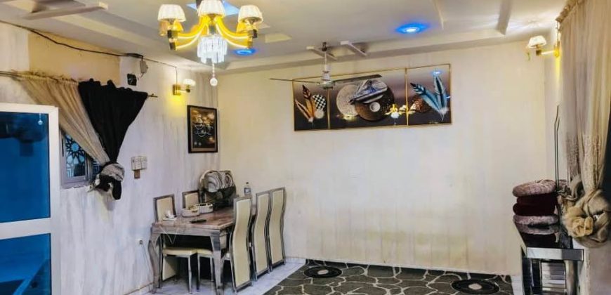 Celibaterium 2 Chambres, Salon, Climatisé