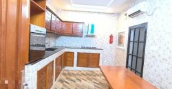 Duplex Ultra Moderne 7 Chambres, 2 Salons, Climatisé