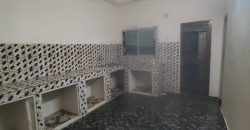 Étage 3 Chambres, Grand Salon, Dépendance