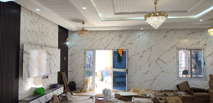 Étage R+1, 6 Chambres, 2 Salons, derrière l’Université Islamique