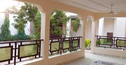 Grande Villa en Dalle, 3 Chambres, 5 Climatiseurs