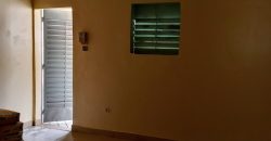 Maison 1 Chambre, Salon, 2 Douches, Hangar