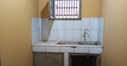 Maison 1 Chambre, Salon, Carrelée, Vitrée, Pavée