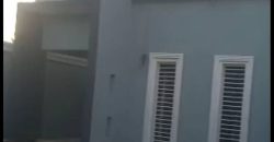 Maison 3 Chambres avec Douches Internes, 240 m²