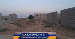 Terrain 200 m², Chantiers et des Habitations autour