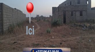 Terrain 200 m², Chantiers et des Habitations autour