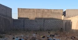Terrain 225 m², Eau et Électricité disponibles