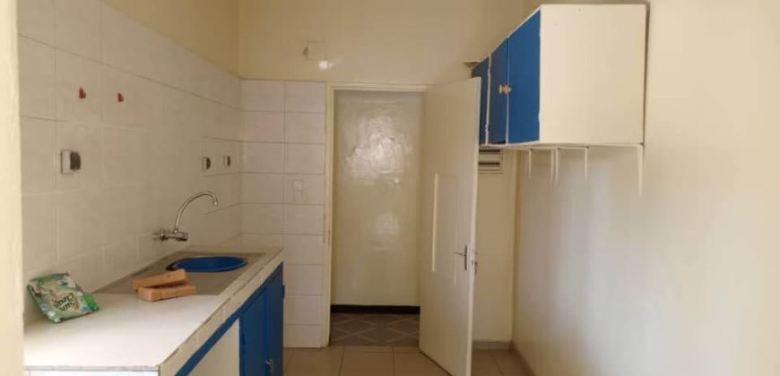 Villa 5 Chambres, 5 Douches, avec Piscine, 1500 m²