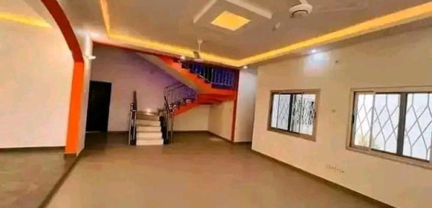 Villa Duplex 5 Chambre, 2 Salons, 5 Douches Internes