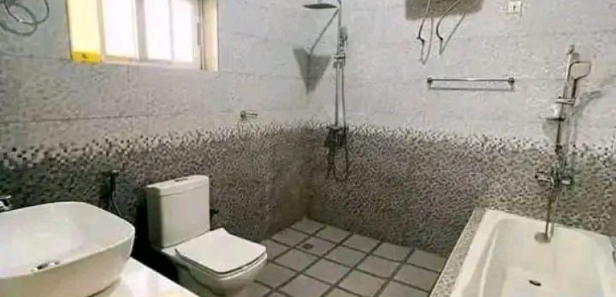 Villa Duplex 5 Chambre, 2 Salons, 5 Douches Internes