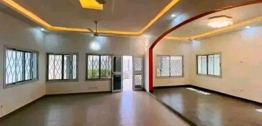 Villa Duplex 5 Chambre, 2 Salons, 5 Douches Internes