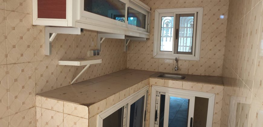 Villa Moderne 3 Chambres, Salon, 3 Douches Internes