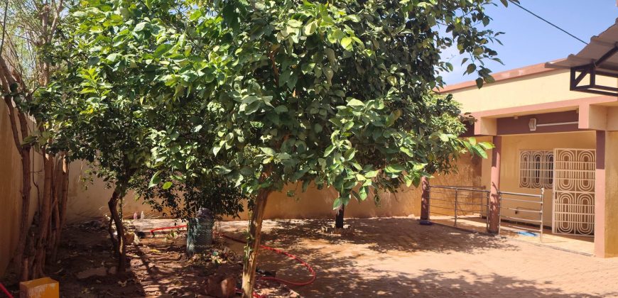 Villa Moderne 3 Chambres, Salon, 3 Douches Internes