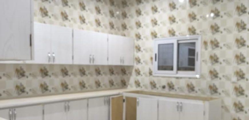 Magnifique Étage 5 Chambres, 2 Salons, Annexe