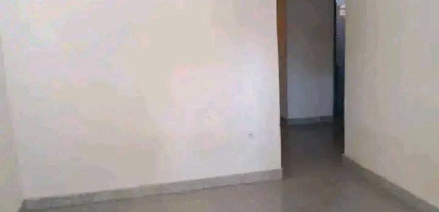 Maison 1 Chambre, 2 Douches, Hangar