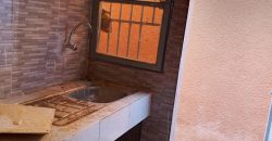 Maison 1 Chambre, Salon, 2 Douches, Dépendance