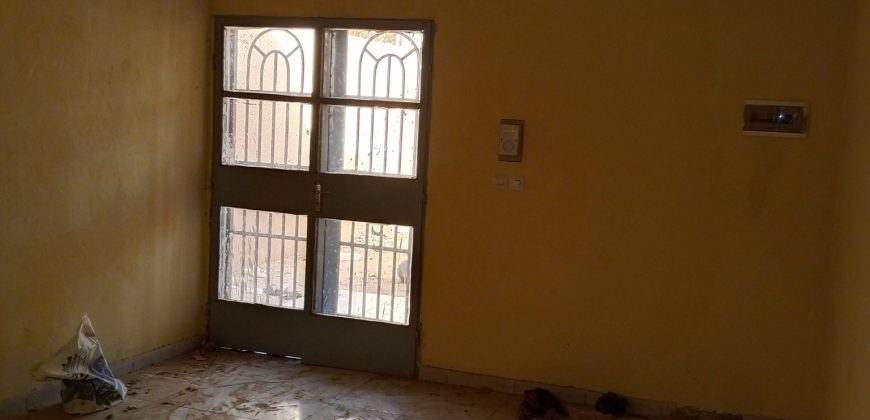 Maison 1 Chambre, Salon, 2 Douches, Dépendance