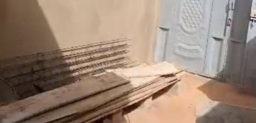 Maison 1 Chambre, Salon, avec Douche Interne