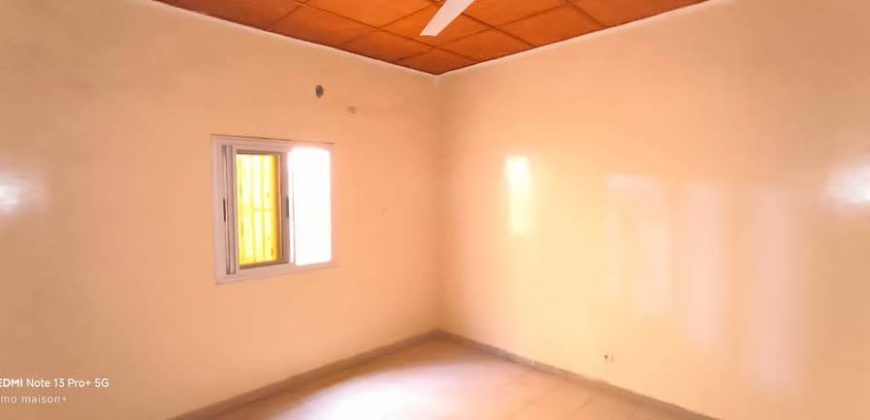 Maison 3 Chambres, 3 Douches, vers Station Référence