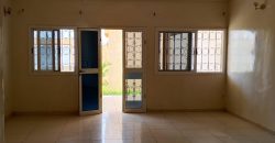 Maison en Dalle, 3 Chambres, Salon Spacieux