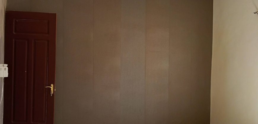 Maison en Dalle, 3 Chambres, Salon Spacieux