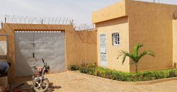 Maison en Dalle, 3 Chambres, Salon Spacieux